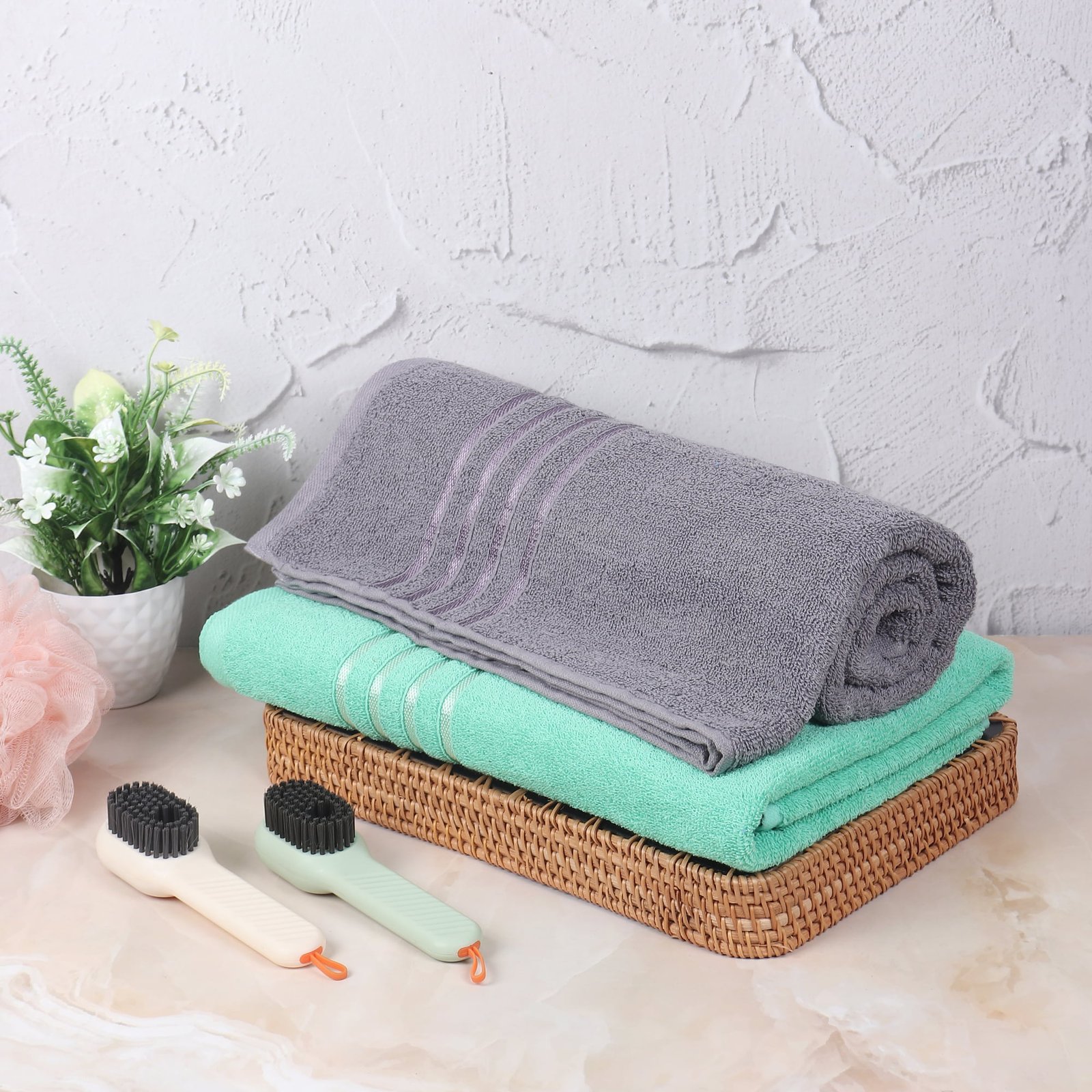 ZAHYA Pure Cotton 500 GSM Bath Towel Combo - Grey & Green