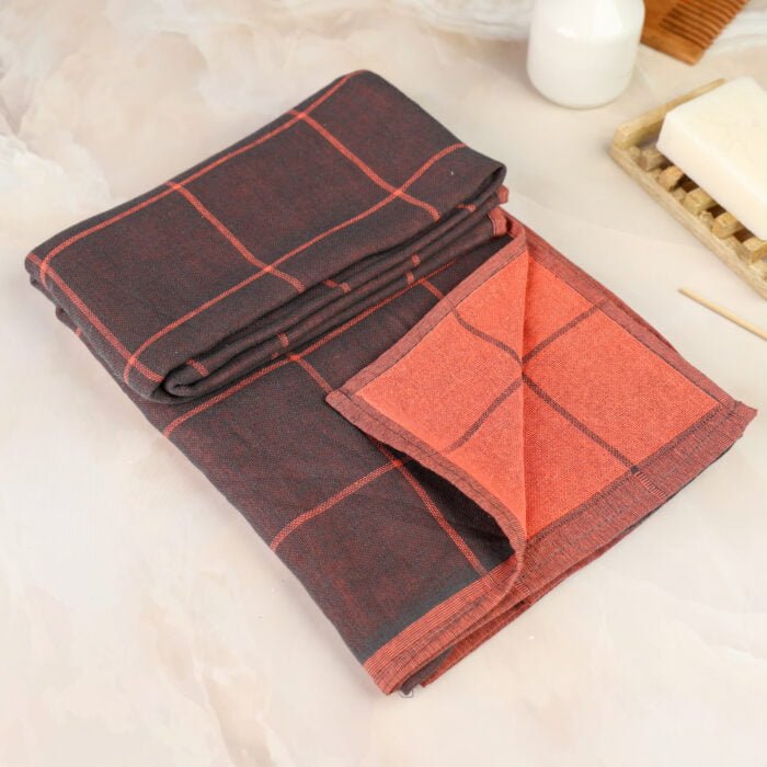 ZAHYA 100% Cotton Zero Twist Double Face Bath Towel - Red & Black