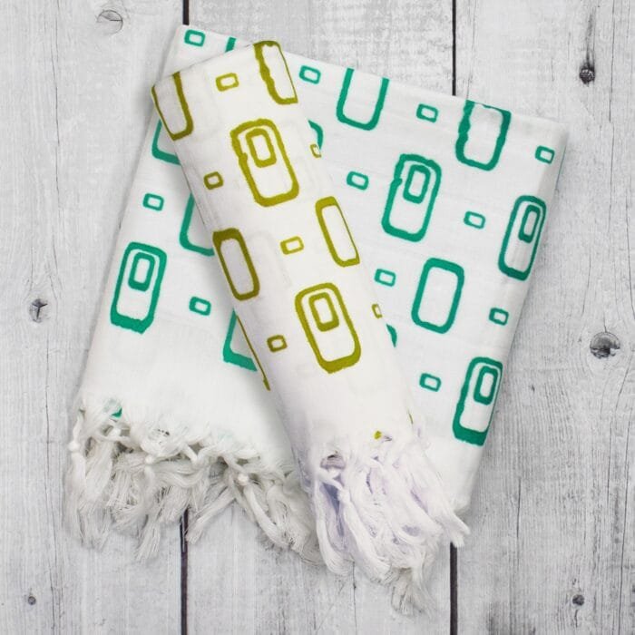 Pure Cotton Twin Layer Bath Towels 30x60 Inch, Pack of 2, White with Modern Contemporary Prints