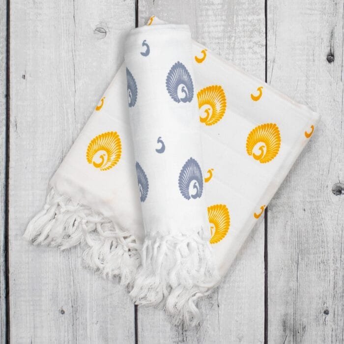 Pure Cotton Twin Layer Bath Towels 30x60 Inch, Pack of 2, White with Modern Contemporary Prints